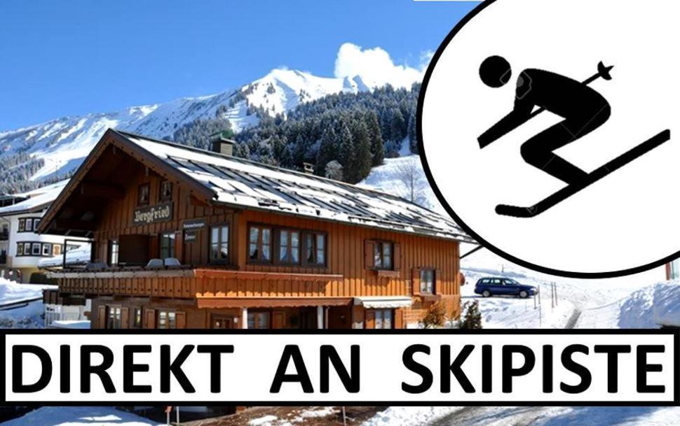 Das Bergfried - Urlaub Zentral Und Ruhig! Apartman Riezlern Kültér fotó
