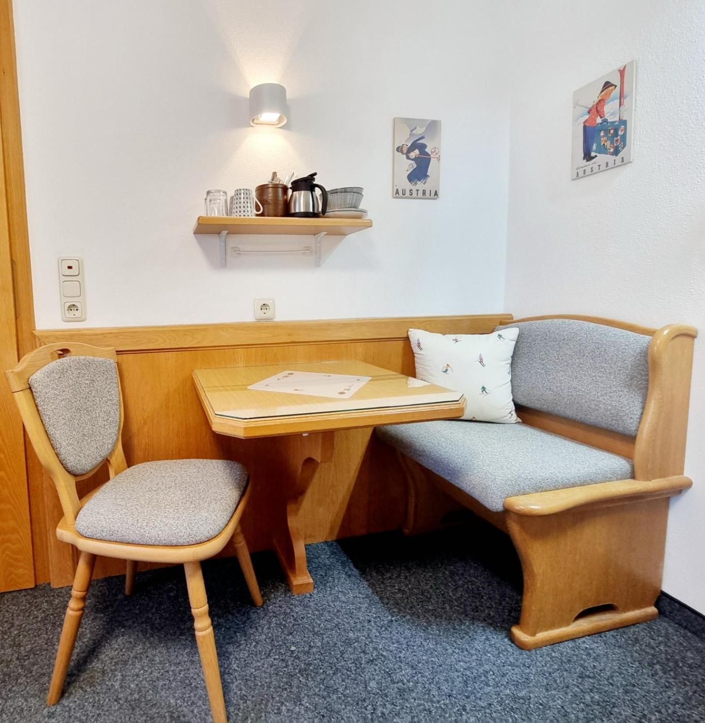 Das Bergfried - Urlaub Zentral Und Ruhig! Apartman Riezlern Kültér fotó