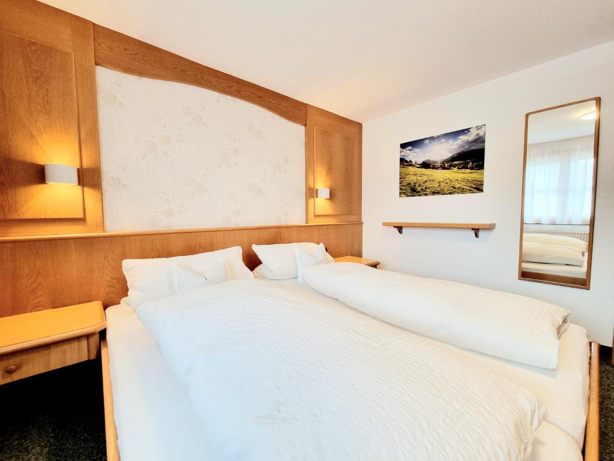 Das Bergfried - Urlaub Zentral Und Ruhig! Apartman Riezlern Kültér fotó