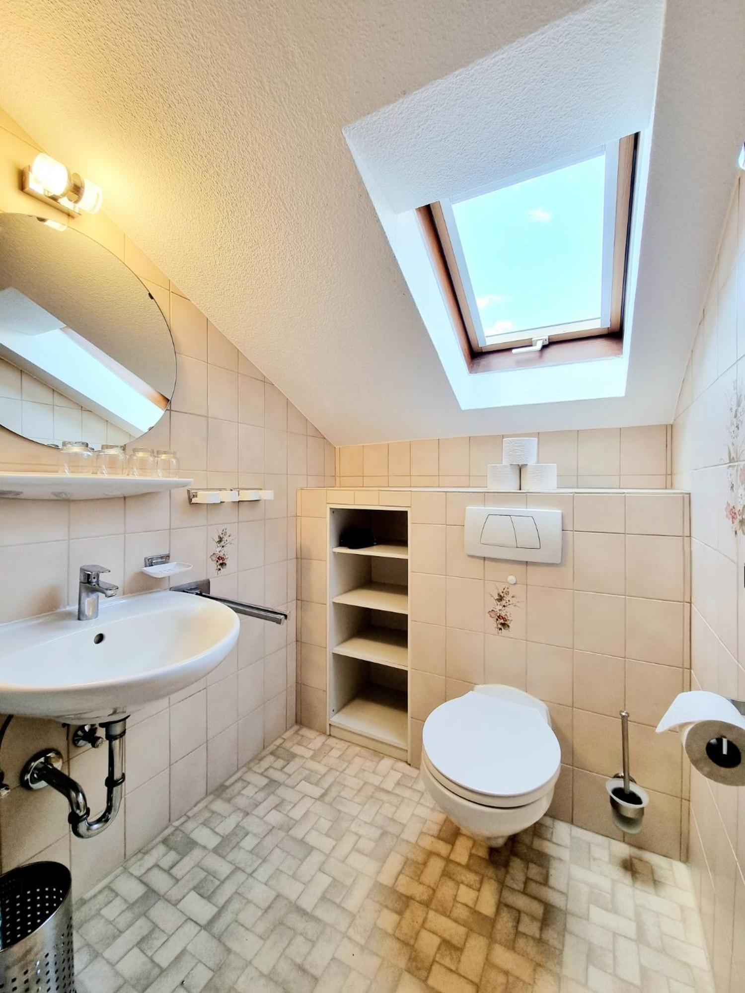 Das Bergfried - Urlaub Zentral Und Ruhig! Apartman Riezlern Szoba fotó
